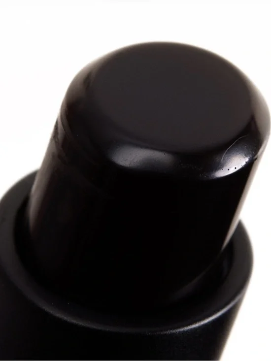MAC Cosmetics Liptensity Lipstick in Stallion - BNWOB & Discontinued