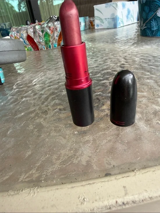 MAC Cosmetics Satin Lipstick in Shimmery Berry Rose