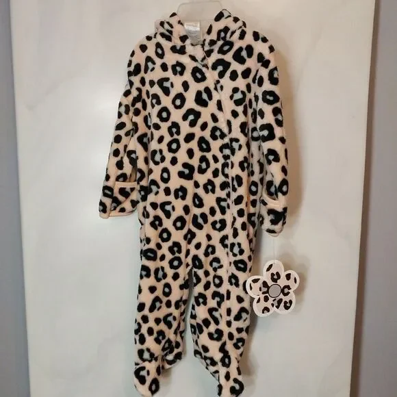 Little Beginnings Baby Girl 6-9M Pink Leopard Footed Fleece Sleeper Mitt Cuff