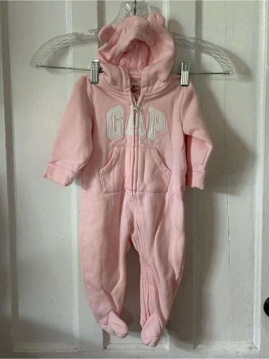 GAP Soft Pink Fleece Hooded Baby One-Piece Footie
