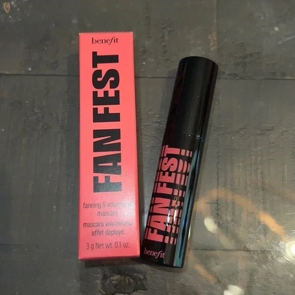 Benefit Fan Fest Fanning Volumizing Mascara‎ Mini 3g 0.1oz Black New in Box