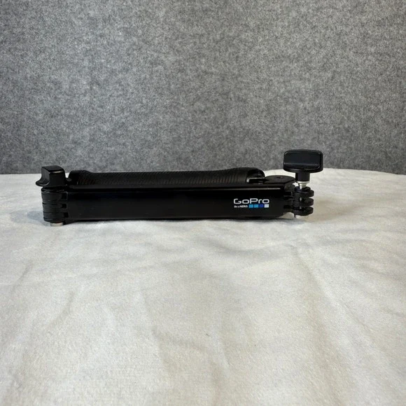 GoPro 3-Way Grip Arm Tripod Versatile Camera‎ Mount Vlogging Handle Authentic