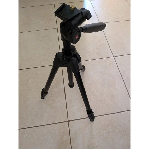 Manfrotto‎ 718 (718B) Digi Tripod Camcorder Holder Black