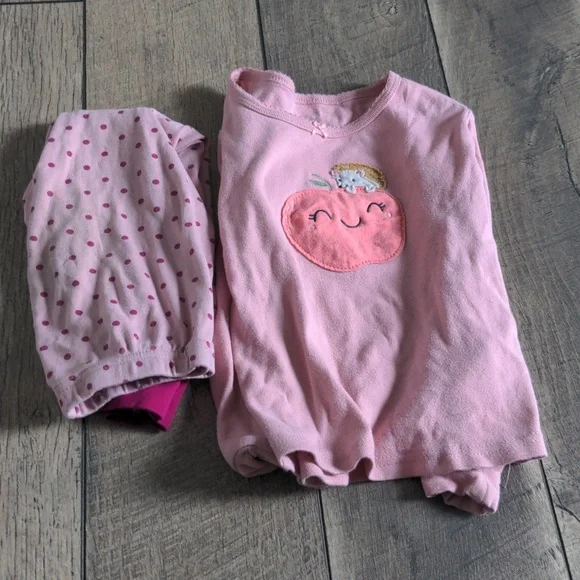Carter’s Toddler Girl Pink Apple Pajamas 4T Long Sleeve PJ Set Fall VGUC