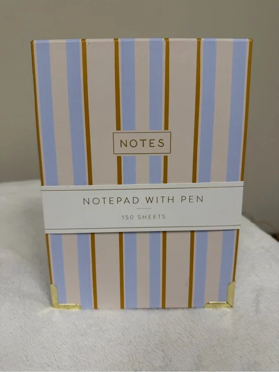 The Paper Curator Notepad with Pen Set