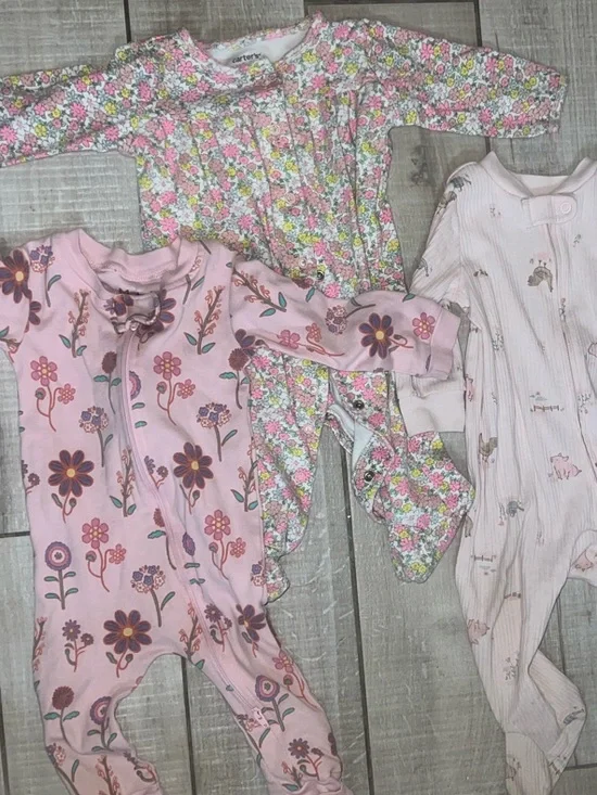 Caters 3 piece bundle sleepers 6M Floral Baby One-Piece Sleeper Soft Pink zip