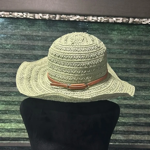 Vince Camuto Women’s‎ Green Open Weave Cowgirl Hat w Brown Band OS
