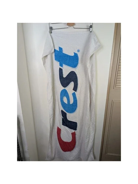 Vintage Crest Toothpaste Bath Towel Beach Red White Blue 28x56