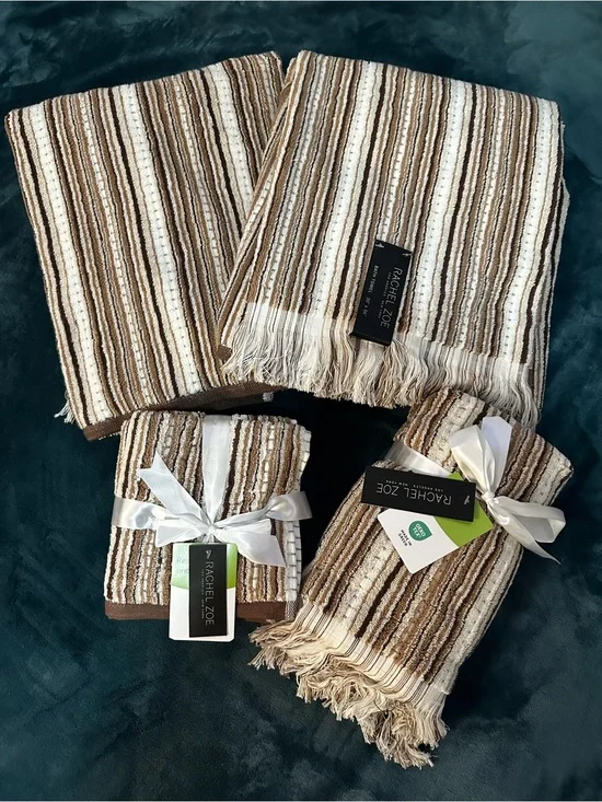 NWT Rachel Zoe 8-Piece Towel Set