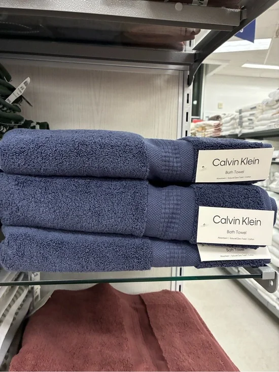 Calvin Klein Navy Blue Bath Towels - Stack of 3