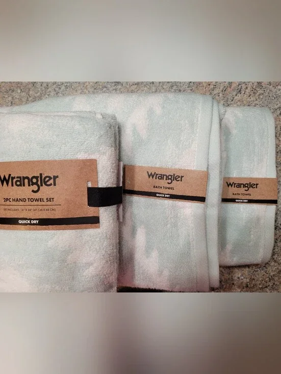 NEW Wrangler Canyon Ranch Blue Mint & White 1 Set Of 2 Hand Towels 2 Bath‎ Towel
