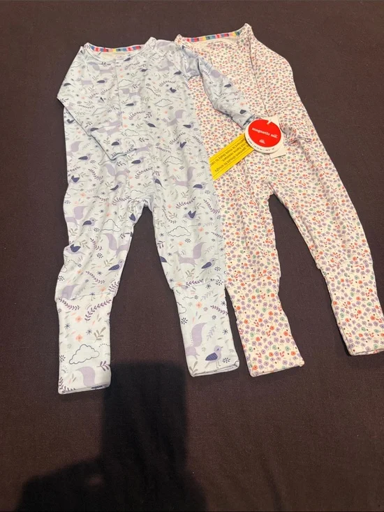 NWT 2-Pack Baby Footed magnetic me Pajamas - Purple & Multicolor Floral