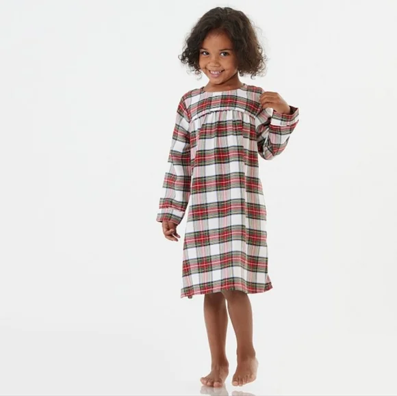 Pottery Barn Kids Stewart Plaid Flannel Nightgown size 2T NWT