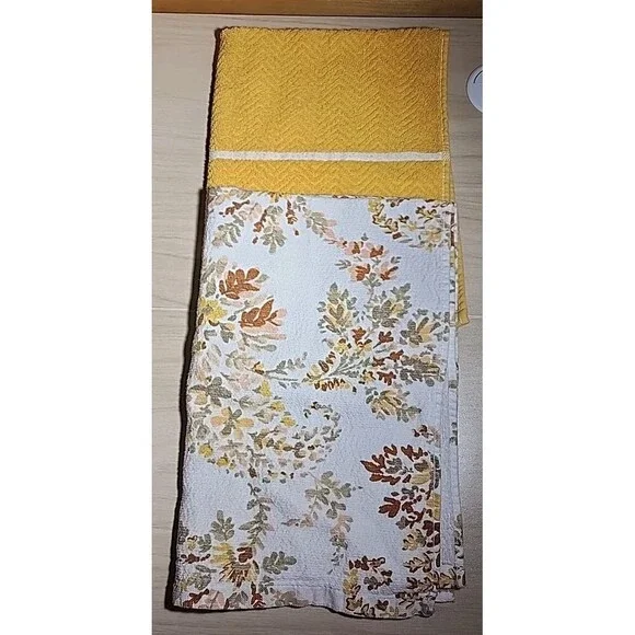 Lauren Ralph Lauren Yellow and Floral Plush Bath Towel Cotton Black Label