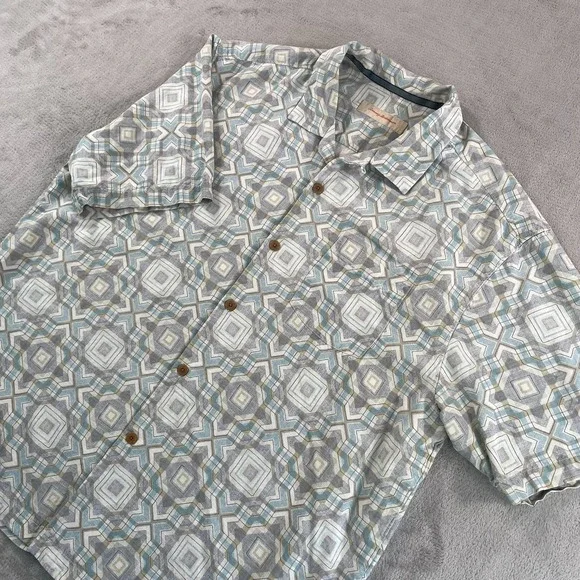 Tommy Bahama Camp Shirt Men XL‎ Multi Geometric Silk Loop Collar Hawaiian