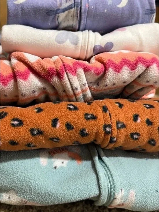 FLEECE PAJAMAS 5t