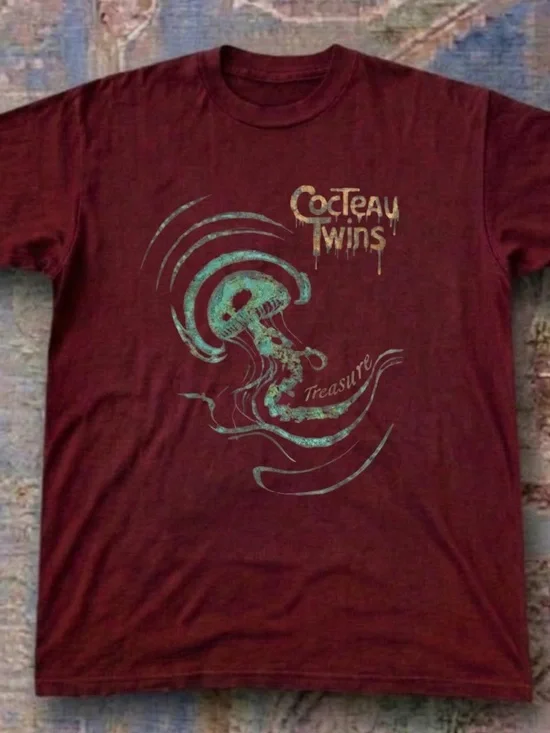 Gildan Maroon Short-Sleeve Graphic Tee with Print