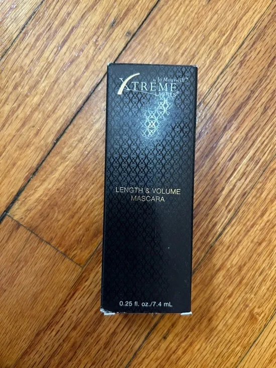 Xtreme‎ Lashes by Jo Mousselli Length & Volume Mascara - Black