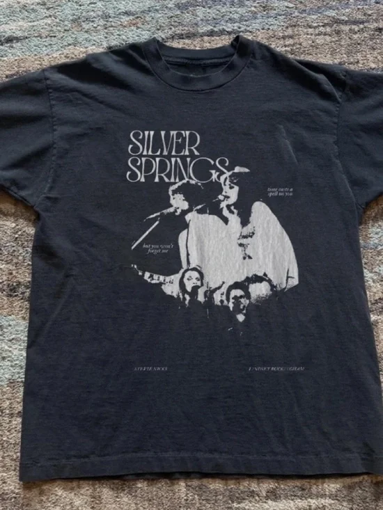 Gildan Black S Springs Graphic Tee