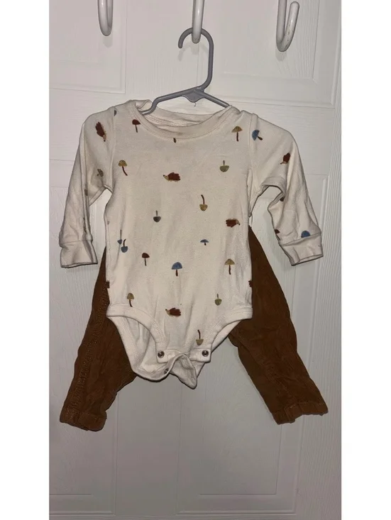 Carter's Baby 2-Piece Outfit Set 12 Months - Mushroom Print Bodysuit & Brown Rib