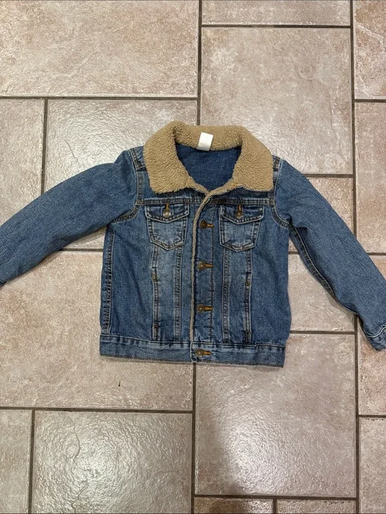 Carters Kids Blue Denim Jacket with Sherpa Collar— size 6