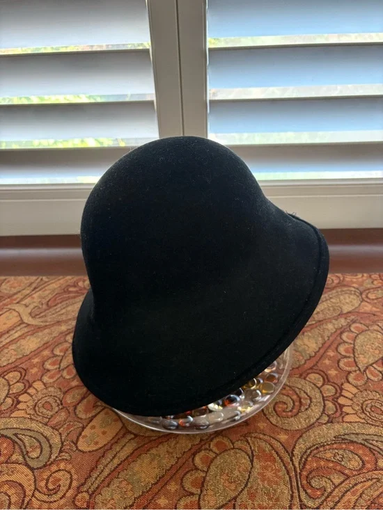 Vintage Scala Black Wool Felt Rolled Brim Cloche Hat Good Condition