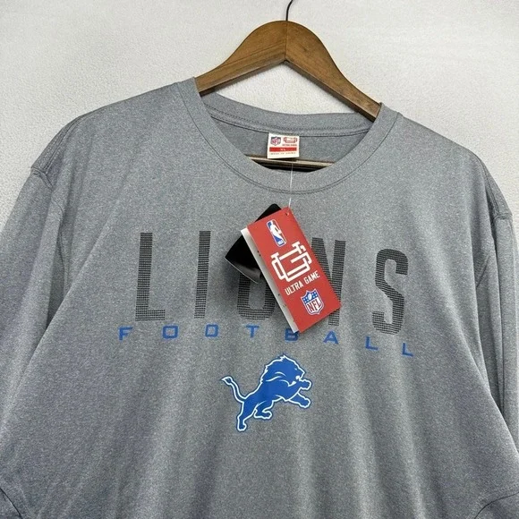 Detroit Lions Shirt Mens XL Gray Ultra Game Performance Lightweight Spellout NEW