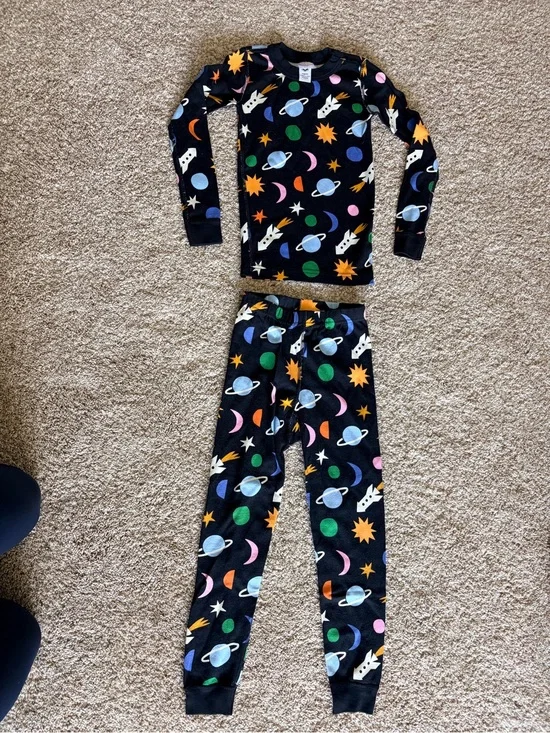Hanna Andersson Space-Themed Pajama Set