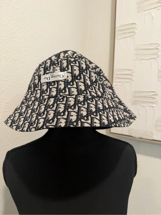 Dior Black and White Monogram women Bucket Hat