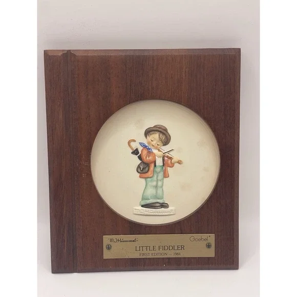 1984 Hummel by Goebel Little Music Makers Little Fiddler Mini Plate in Wood Fram