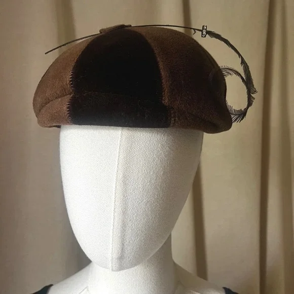 Vintage 1950s Brown Velour Cocktail Hat Feather Fascinator Small
