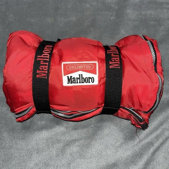 Marlboro Unlimited Sleeping Bag Bed Roll Plaid Fleece Lined Red Vintage‎