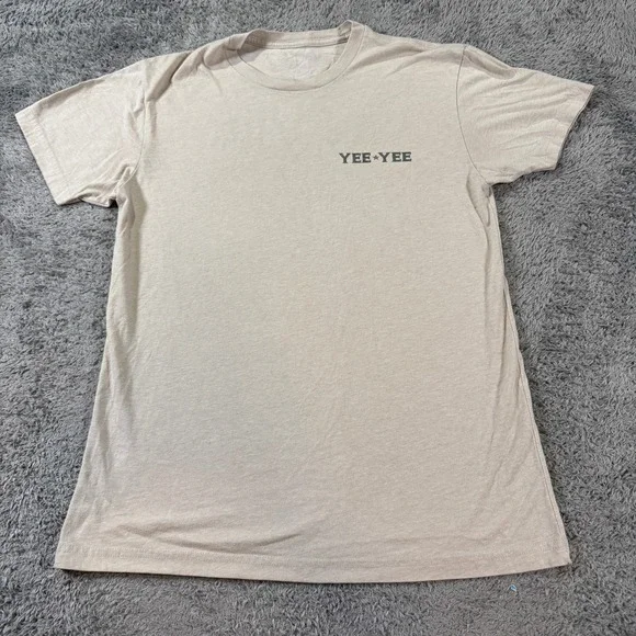 Yee Yee Mens Rod & Gun Club Graphic T Shirt Size Small Tan Short Sleeve Tee