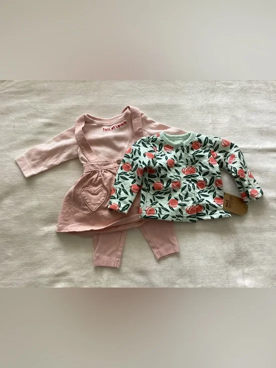 Carter’s Baby Girl 3pc set (used) & peach print quilted sweater 3mth bundle