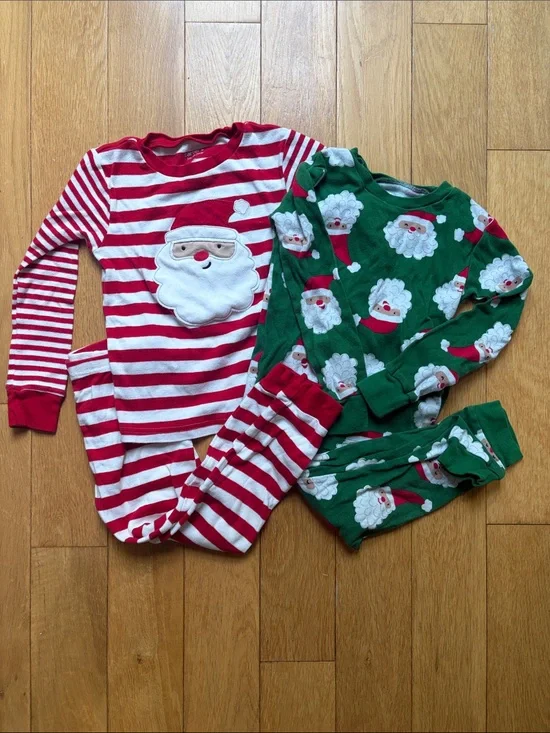 🎅Carter's Red & Green Santa Kids Pajama Set