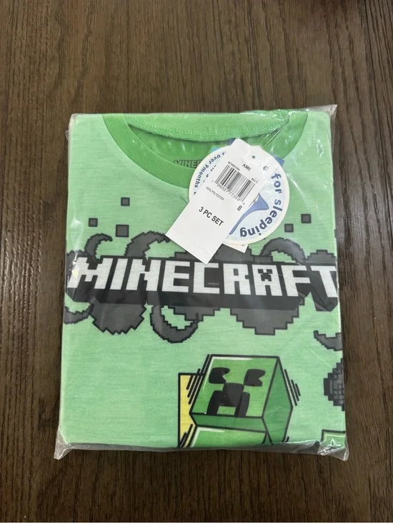 Pajamas size 8 kids