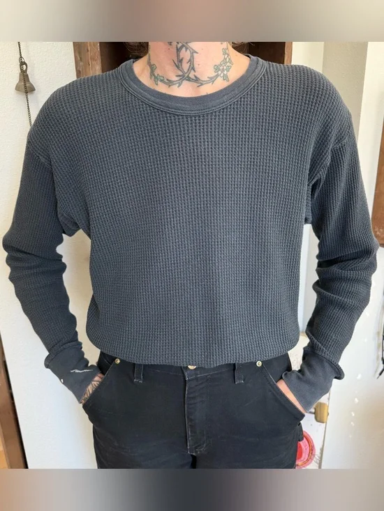 💀 SOLD 💀 Vintage 90s Y2K Faded Black Waffle Thermal Grunge Skater Streetwear ~ L