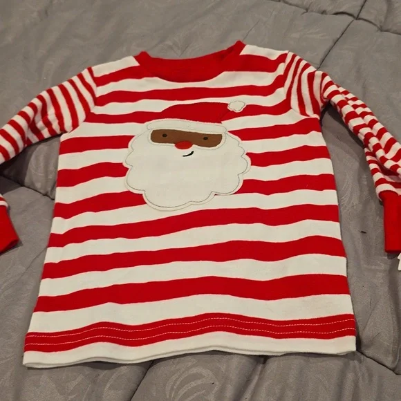 ❤️10/$10 New santa pajama top