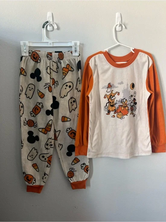 Disney Orange and Cream Halloween Kids Pajama Set