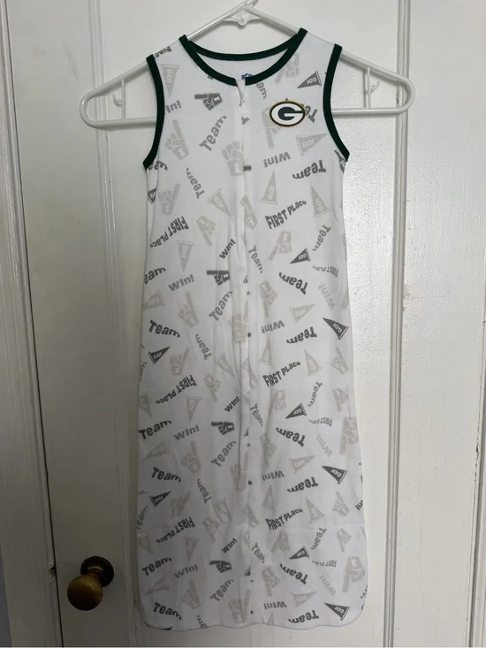 NFL Green Bay Packers Trim White Sleeveless Kids Sleep Sack NWOT