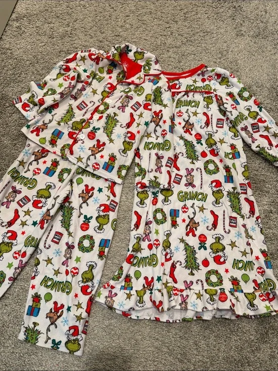 Kids Holiday Pajama Set - White & Red Grinch Print