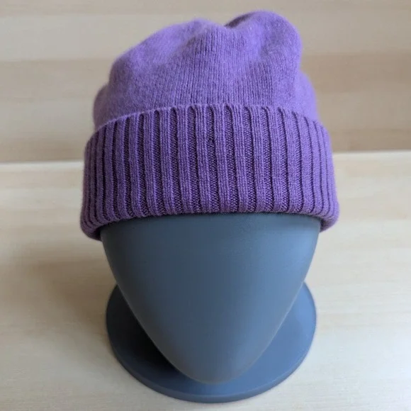 Claudia Nichole 100% Cashmere Purple Ribbed Knit Beanie Hat One Size