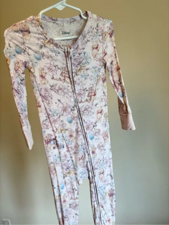 Posh Peanut Winnie the Pooh Floral Bamboo Zippy