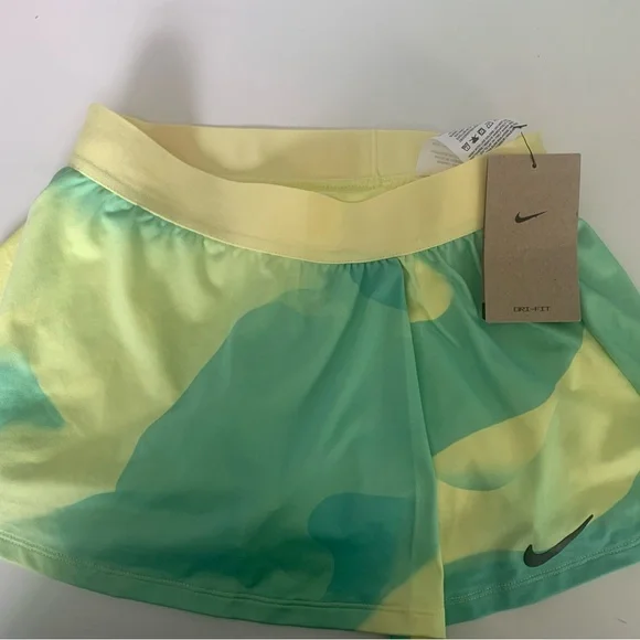 Nike Dri-FIT Yellow and Green tennis Skirt NWT girls small athleisure spring