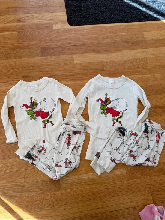 2 pack Kids Cream Grinch Holiday Pajama Set - Long Sleeve Top & Pants