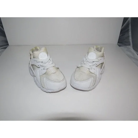 Nike Huarache Baby Sneakers White Size 6C Leather Mesh Comfort‎