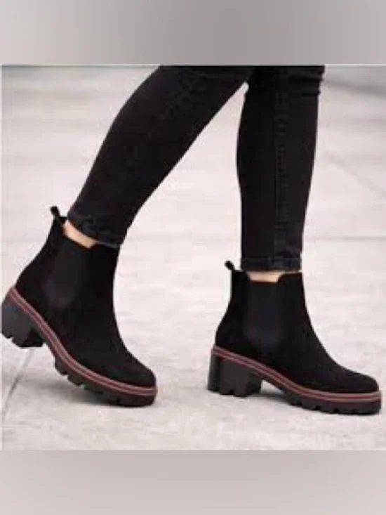 Antonio De Faria Black Suede Chunky Chelsea Boot with Red Trim size 8