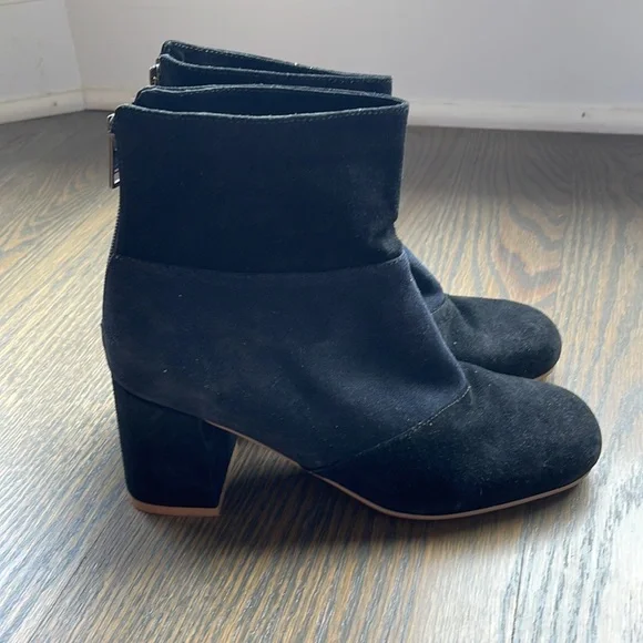 Women’s See By Chloe Black/Navy Suede Ankle Boots Size 38.5