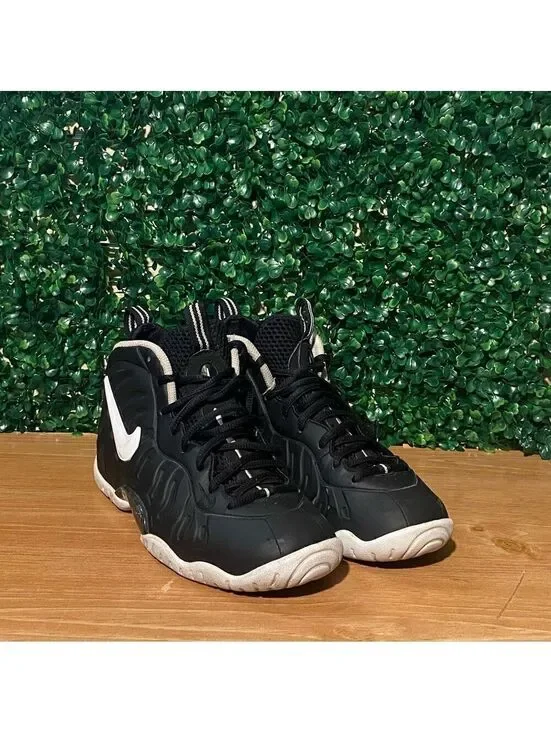 Nike Little Posite Pro GS Dr. Doom Black/White