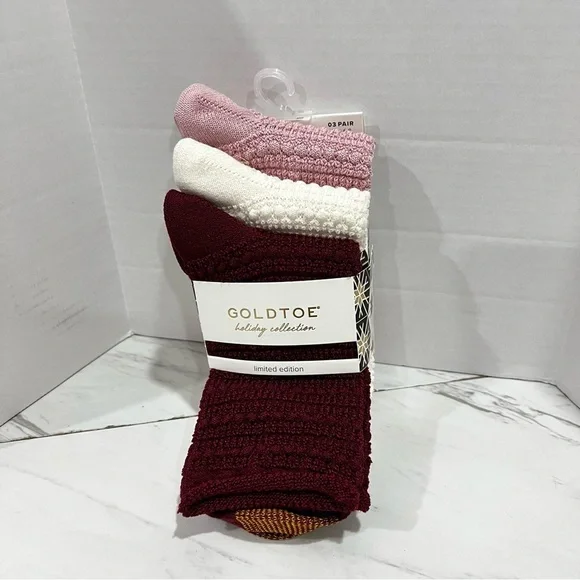 Goldtoe Holiday Collection Crew Socks 3 Pair Textured Size Fit Shoe 6-9